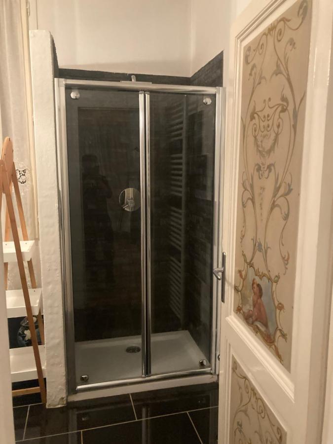 Casa Vacanza Sole Lago… 因特拉 外观 照片